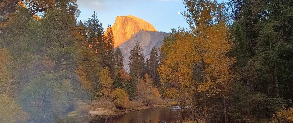 Rhoslyn Frugtniet in Yosemite - Big Walls, Single Pitch & Bouldering 